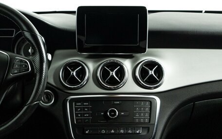 Mercedes-Benz CLA, 2015 год, 2 049 700 рублей, 14 фотография