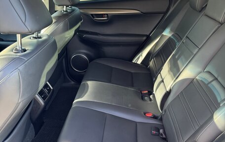 Lexus NX I, 2017 год, 1 990 000 рублей, 14 фотография