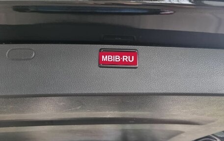 Volkswagen Multivan T6 рестайлинг, 2019 год, 4 200 000 рублей, 21 фотография