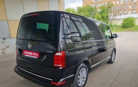 Volkswagen Multivan T6 рестайлинг, 2019 год, 4 200 000 рублей, 6 фотография