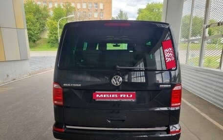 Volkswagen Multivan T6 рестайлинг, 2019 год, 4 200 000 рублей, 7 фотография