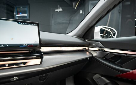 BMW 5 серия, 2024 год, 7 950 000 рублей, 16 фотография