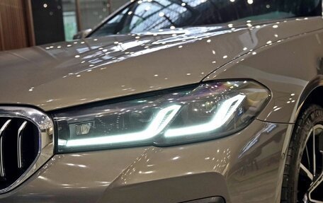 BMW 5 серия, 2021 год, 4 600 000 рублей, 2 фотография