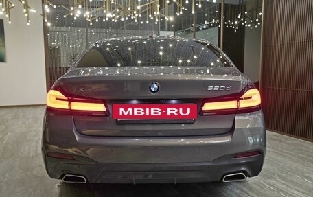 BMW 5 серия, 2021 год, 4 600 000 рублей, 5 фотография