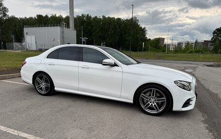 Mercedes-Benz E-Класс, 2016 год, 3 300 000 рублей, 9 фотография