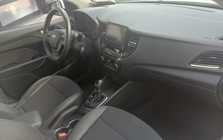 Hyundai Solaris II рестайлинг, 2022 год, 1 549 000 рублей, 9 фотография
