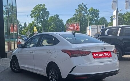 Hyundai Solaris II рестайлинг, 2022 год, 1 549 000 рублей, 6 фотография