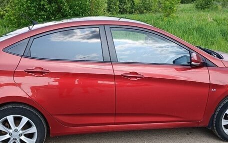 Hyundai Solaris II рестайлинг, 2012 год, 799 999 рублей, 2 фотография
