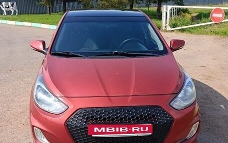 Hyundai Solaris II рестайлинг, 2012 год, 799 999 рублей, 8 фотография