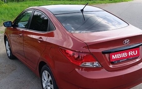 Hyundai Solaris II рестайлинг, 2012 год, 799 999 рублей, 5 фотография