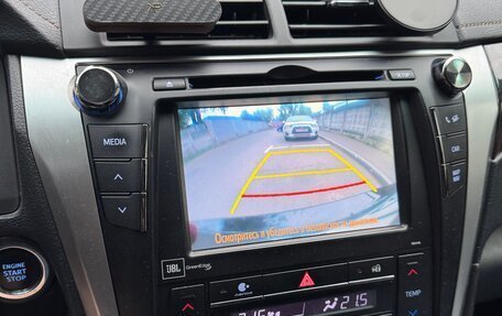 Toyota Camry, 2017 год, 2 450 000 рублей, 19 фотография
