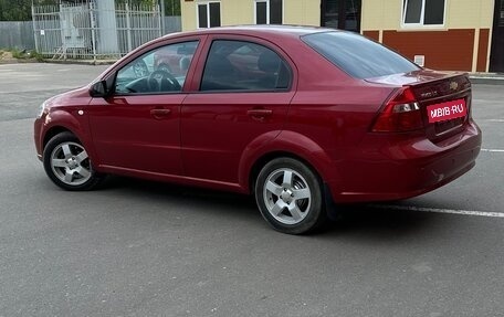 Chevrolet Aveo III, 2010 год, 650 000 рублей, 3 фотография