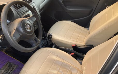 Volkswagen Polo VI (EU Market), 2014 год, 350 000 рублей, 3 фотография