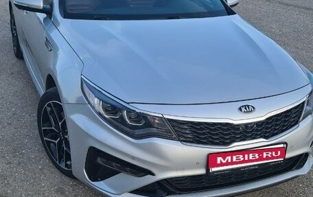 KIA Optima IV, 2019 год, 2 500 000 рублей, 9 фотография