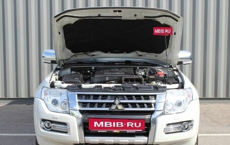 Mitsubishi Pajero IV, 2019 год, 3 000 000 рублей, 3 фотография