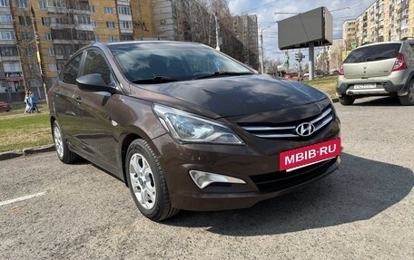 Hyundai Solaris II рестайлинг, 2015 год, 929 000 рублей, 5 фотография