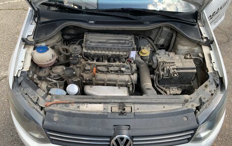 Volkswagen Polo VI (EU Market), 2013 год, 915 000 рублей, 10 фотография