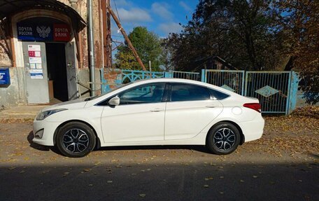 Hyundai i40 I рестайлинг, 2013 год, 620 000 рублей, 2 фотография