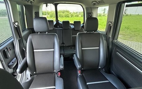 Honda Stepwgn IV, 2020 год, 2 990 000 рублей, 9 фотография