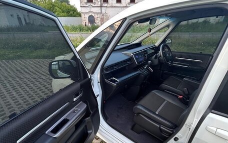 Honda Stepwgn IV, 2020 год, 2 990 000 рублей, 12 фотография