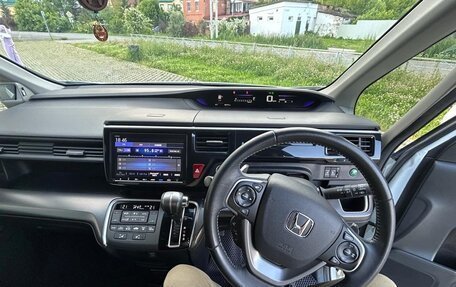 Honda Stepwgn IV, 2020 год, 2 990 000 рублей, 16 фотография