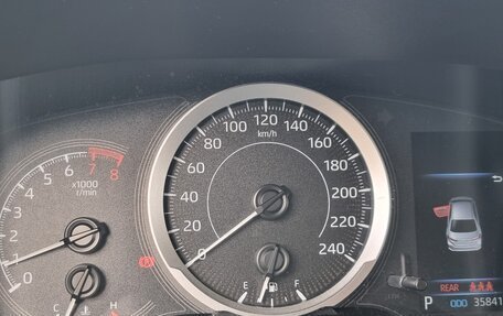 Toyota Corolla, 2021 год, 2 100 000 рублей, 2 фотография