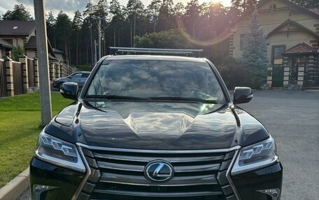 Lexus LX III, 2016 год, 5 000 000 рублей, 1 фотография