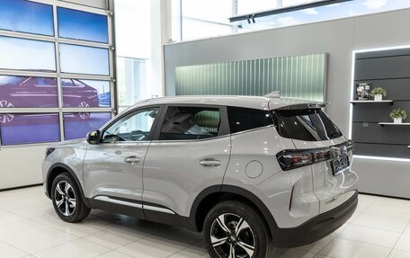 Chery Tiggo 4 I рестайлинг, 2025 год, 2 420 000 рублей, 13 фотография