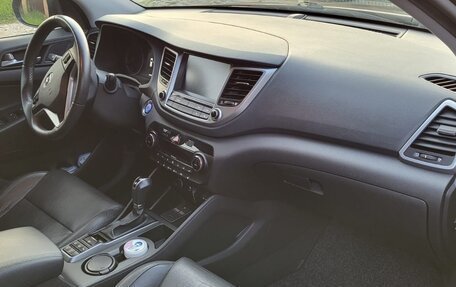 Hyundai Tucson III, 2017 год, 2 300 000 рублей, 4 фотография
