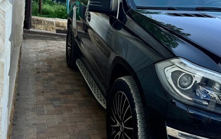 Mercedes-Benz GL-Класс, 2014 год, 2 500 000 рублей, 6 фотография