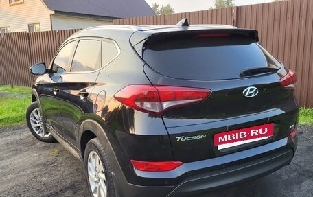 Hyundai Tucson III, 2017 год, 2 300 000 рублей, 6 фотография