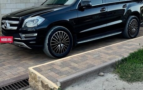 Mercedes-Benz GL-Класс, 2014 год, 2 500 000 рублей, 9 фотография