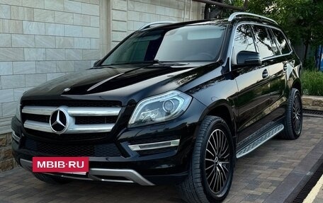 Mercedes-Benz GL-Класс, 2014 год, 2 500 000 рублей, 5 фотография