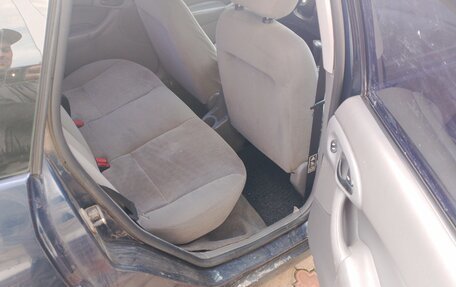 Ford Focus IV, 2001 год, 219 000 рублей, 12 фотография