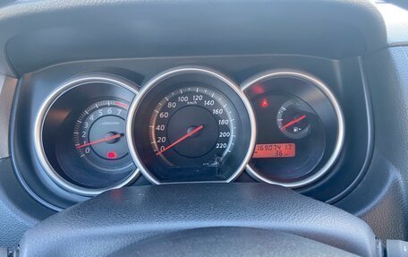 Nissan Tiida, 2010 год, 720 000 рублей, 9 фотография