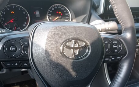 Toyota RAV4, 2020 год, 2 550 000 рублей, 13 фотография