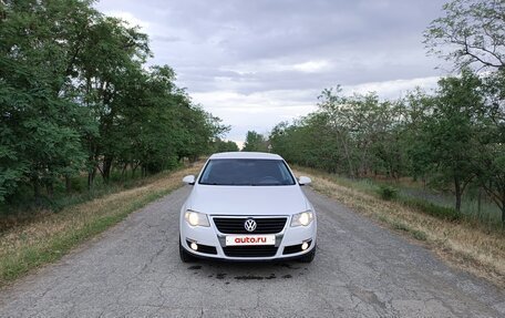 Volkswagen Passat B6, 2008 год, 870 000 рублей, 2 фотография