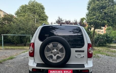 Chevrolet Niva I рестайлинг, 2012 год, 700 000 рублей, 12 фотография