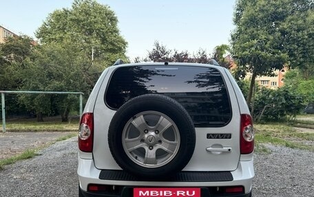Chevrolet Niva I рестайлинг, 2012 год, 700 000 рублей, 11 фотография