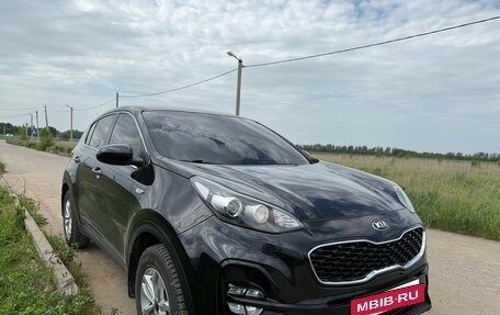 KIA Sportage IV рестайлинг, 2018 год, 2 450 000 рублей, 13 фотография