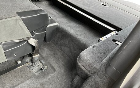 Land Rover Discovery III, 2008 год, 1 000 000 рублей, 17 фотография