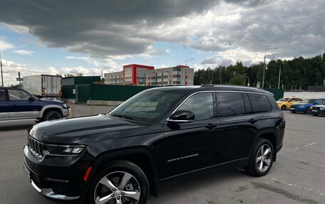Jeep Grand Cherokee, 2022 год, 6 999 000 рублей, 2 фотография