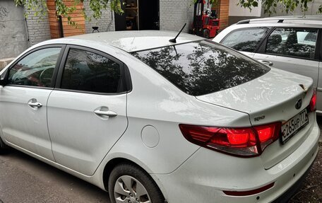 KIA Rio III рестайлинг, 2015 год, 900 000 рублей, 8 фотография