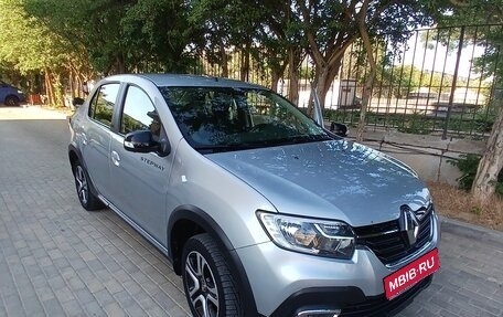 Renault Logan II, 2020 год, 1 450 000 рублей, 2 фотография