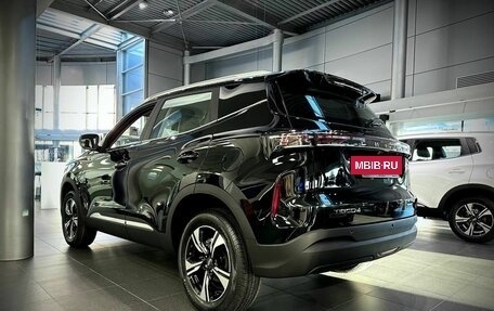 Chery Tiggo 4 I рестайлинг, 2025 год, 2 420 000 рублей, 17 фотография