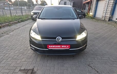 Volkswagen Golf VII, 2018 год, 1 800 000 рублей, 8 фотография