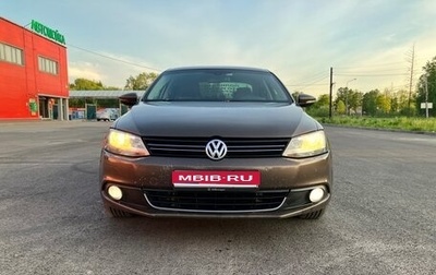 Volkswagen Jetta VI, 2012 год, 799 000 рублей, 1 фотография