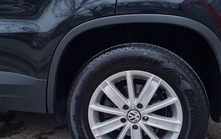 Volkswagen Tiguan I, 2011 год, 920 000 рублей, 5 фотография