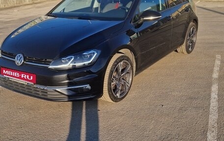 Volkswagen Golf VII, 2018 год, 1 800 000 рублей, 14 фотография