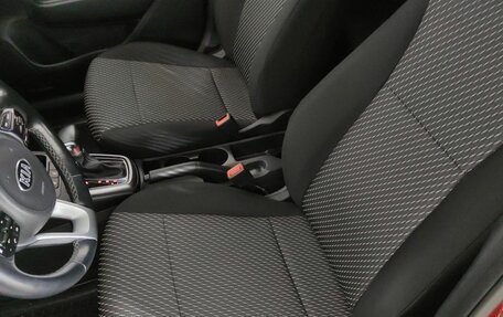 KIA Rio IV, 2019 год, 1 570 000 рублей, 23 фотография